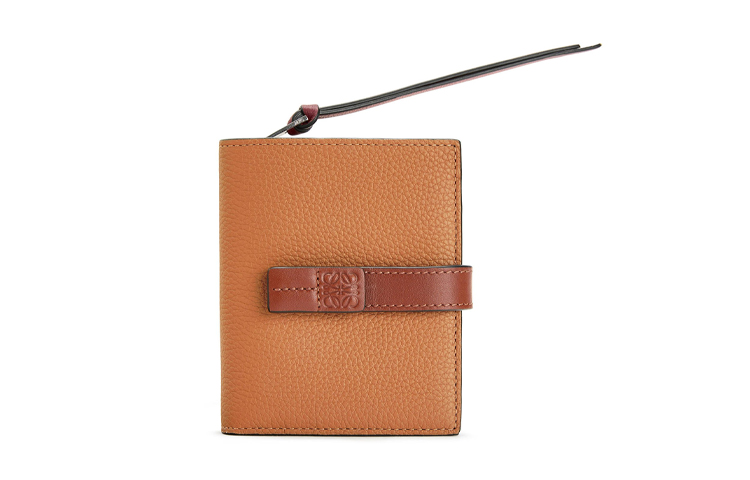 

Кошелек из телячьей кожи для женщин Light Caramel/Hickory Nut LOEWE, basic set (bag+dust bag)