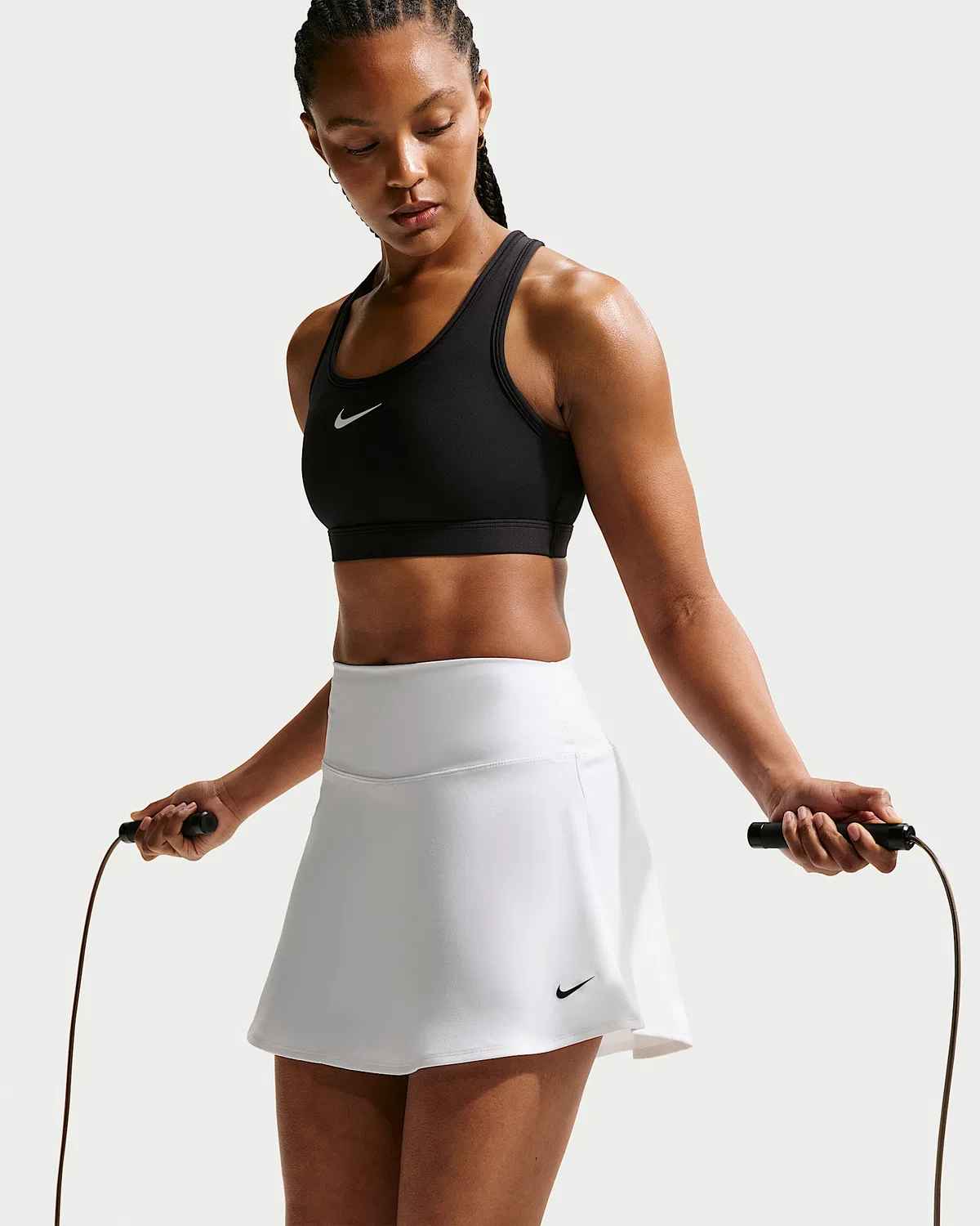 Женская юбка Dri-FIT Nike One, White/Black — фото 4