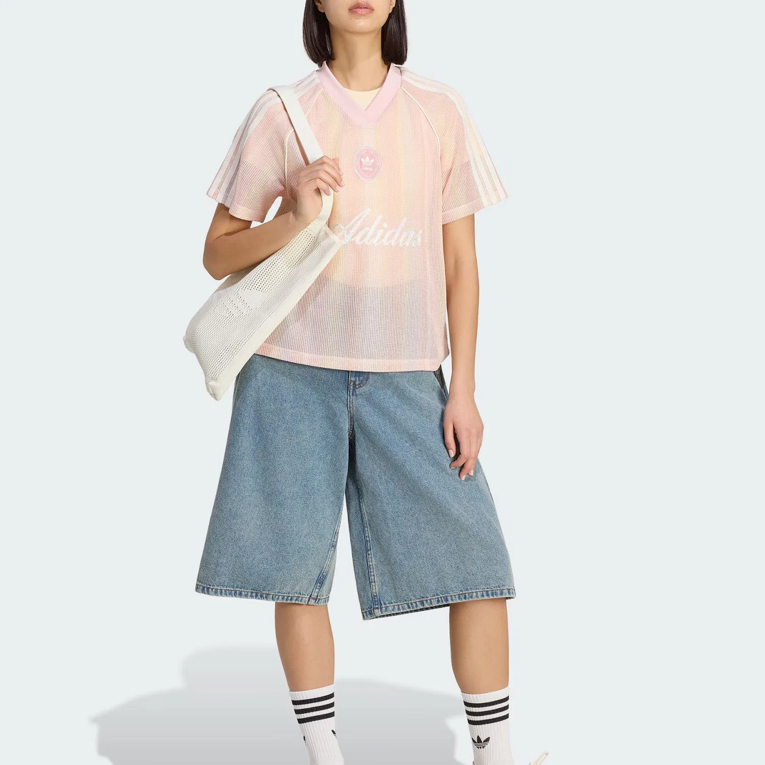 Женская трикотажная футболка с рукавом реглан Adidas Originals, Light Pink/Light Yellow/Ivory — фото 4