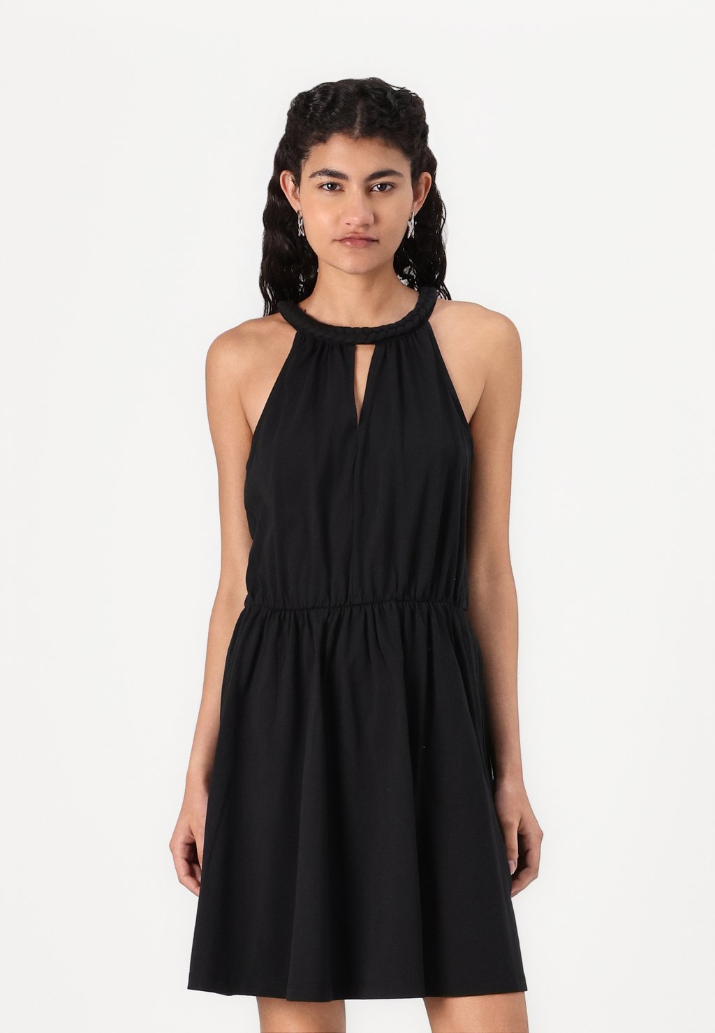 

Платье из джерси VIMILLA SHORT BRAIDED DRESS VILA, черный