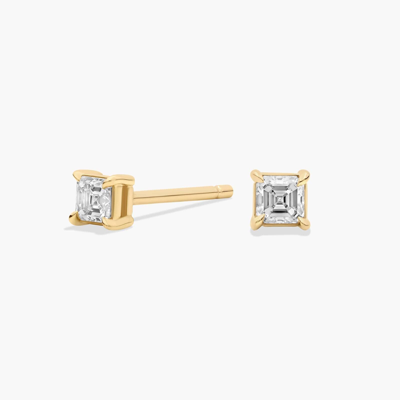 

Серьги-гвоздики с бриллиантами огранки Asscher из желтого золота 14 карат (1/4 карата, чистота - HI / SI1-SI2) Blue Nile