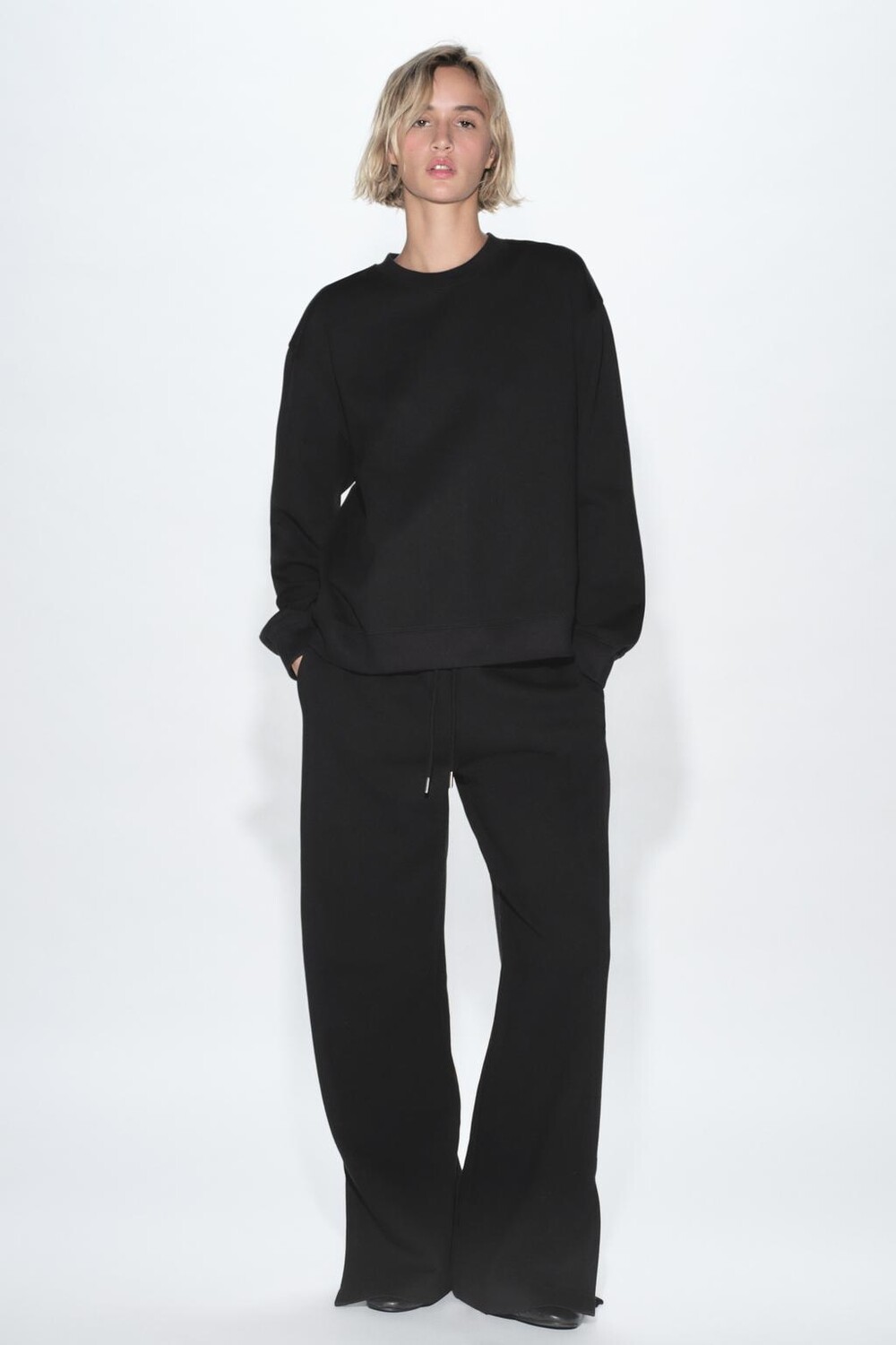 

Свитшот из интерлока ZARA, черный