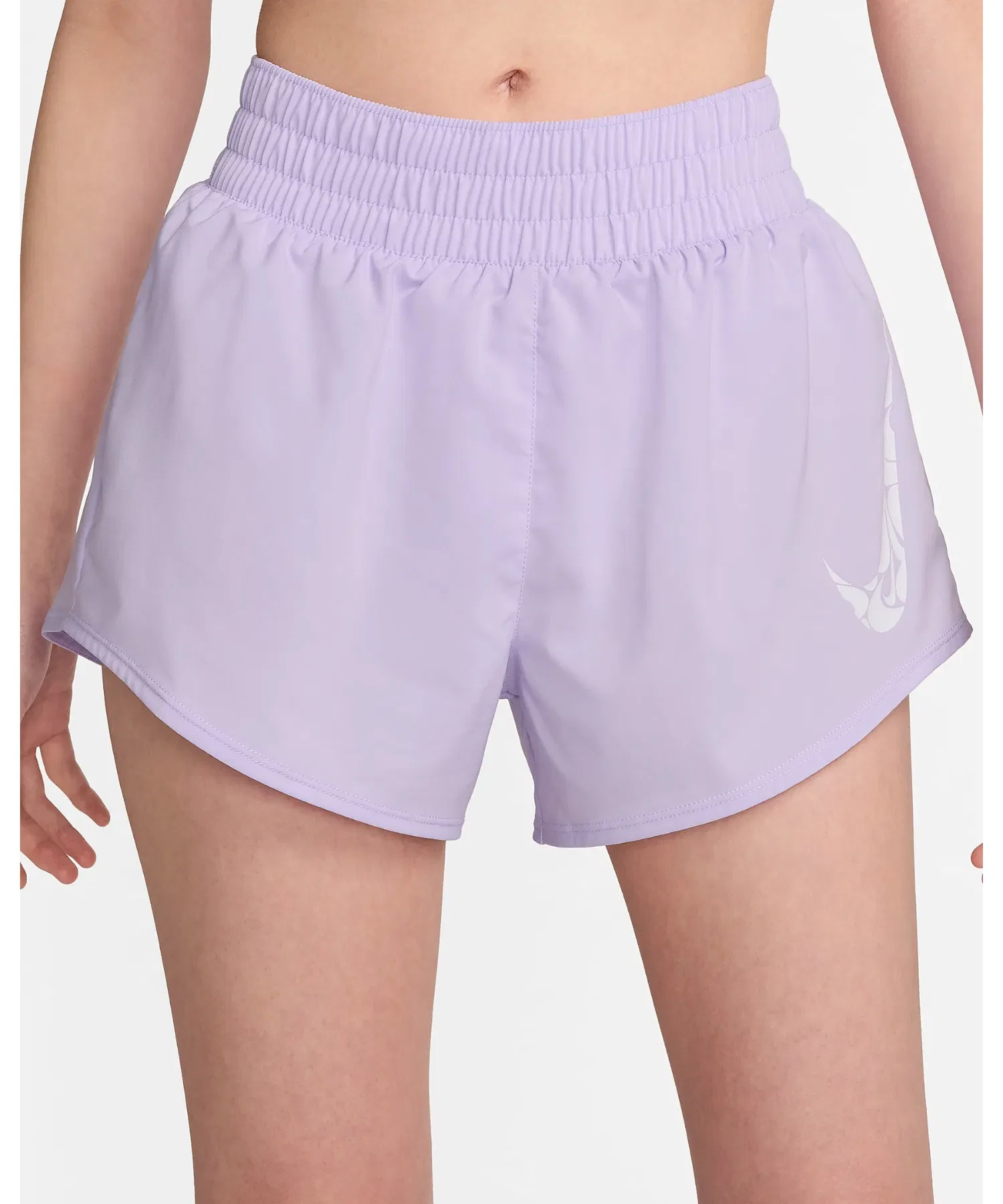 Женские спортивные шорты NIKE Dri-FIT с подкладкой лиловые — фото 4