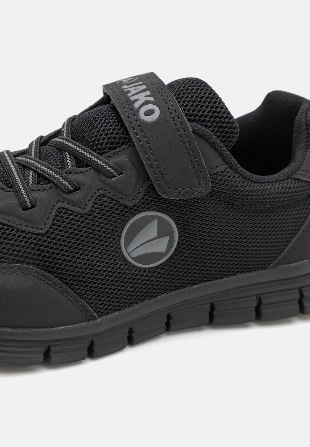 

Кроссовки для тренировок J-ET KNOCK UNISEX JAKO, черный