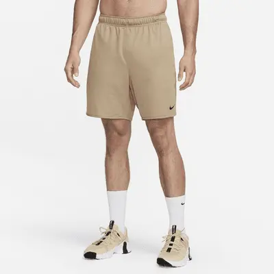 

Шорты Nike Totality, цвет Khaki/Black/Khaki/Black