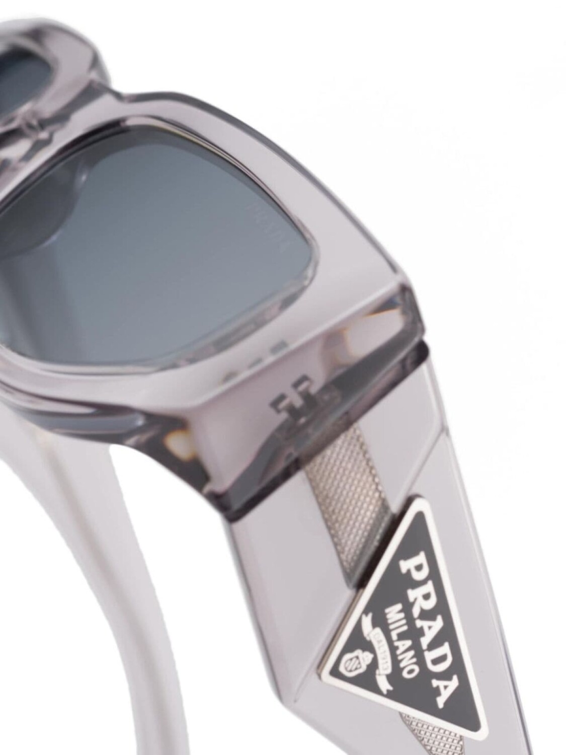 Prada Eyewear солнцезащитные очки в прямоугольной оправе с треугольным логотипом, серый — фото 4