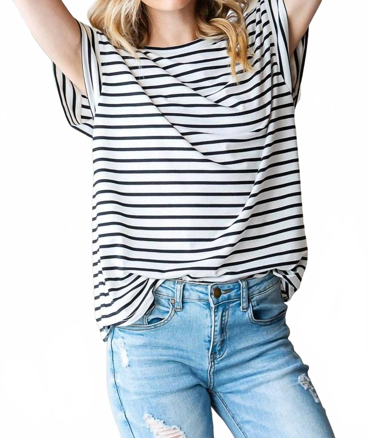 

Черный топ с каплевидными рукавами в полоску HEIMISH USA