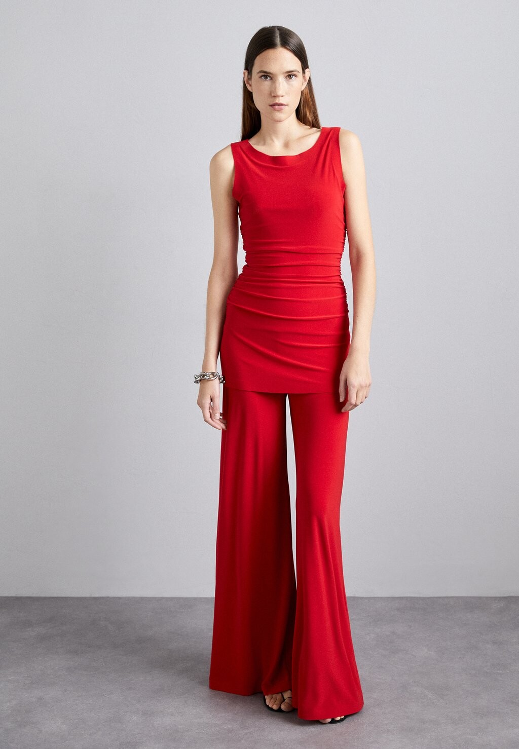 

Брюки Elephant Pant Norma Kamali, цвет tiger red