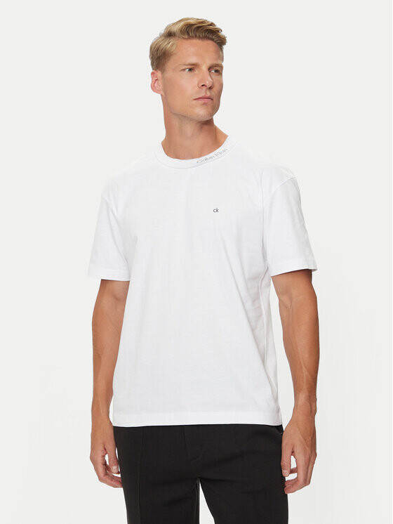 

Футболка стандартного кроя Calvin Klein, белый