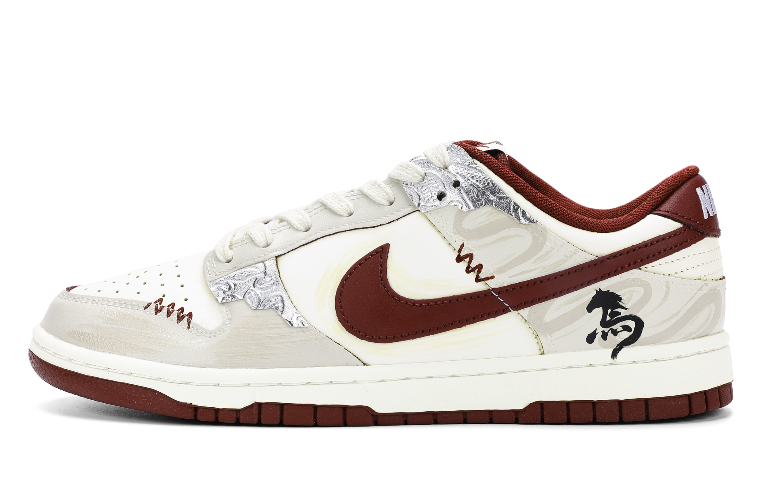 Nike Мужские низкие скейтбордные кроссовки Dunk, износостойкие и легкие, белый с красными элементами — фото 3