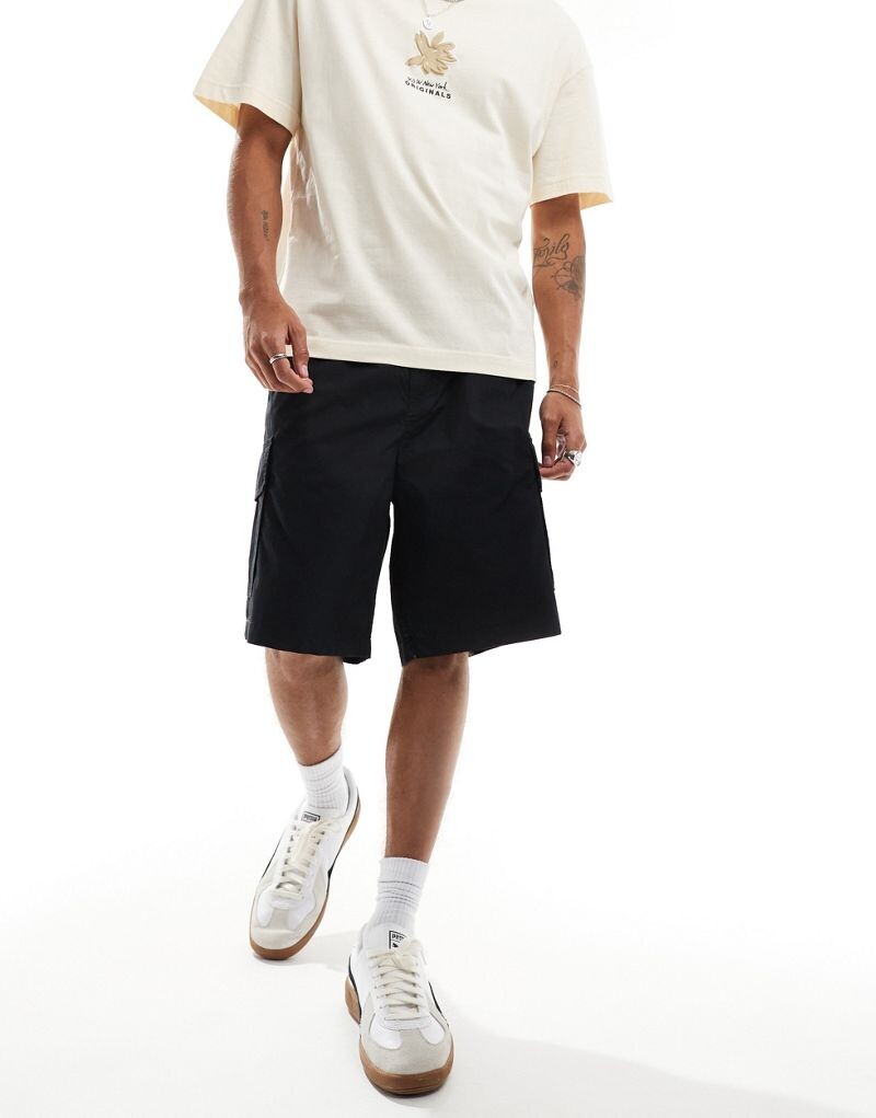 

Черные свободные шорты карго Jack & Jones