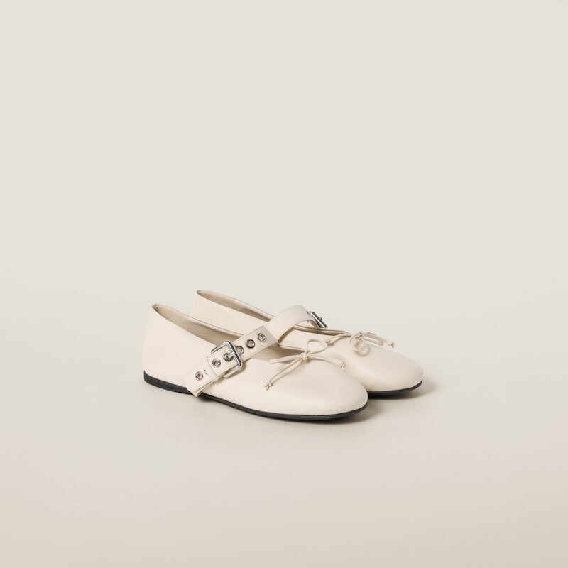 

Кожаные балетки Miu Miu, белый