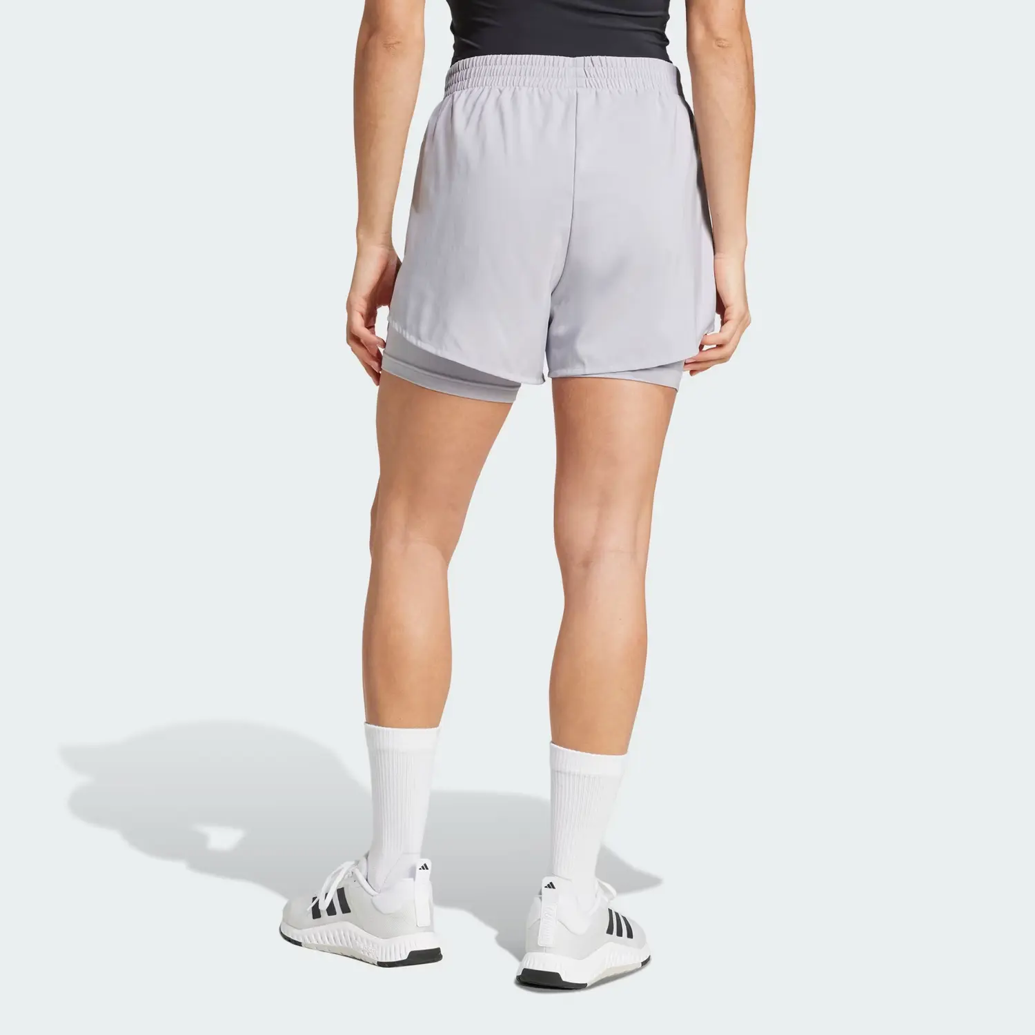 Женские повседневные шорты AEROREADY M4T Minimal Casual Honor Gray Adidas — фото 4