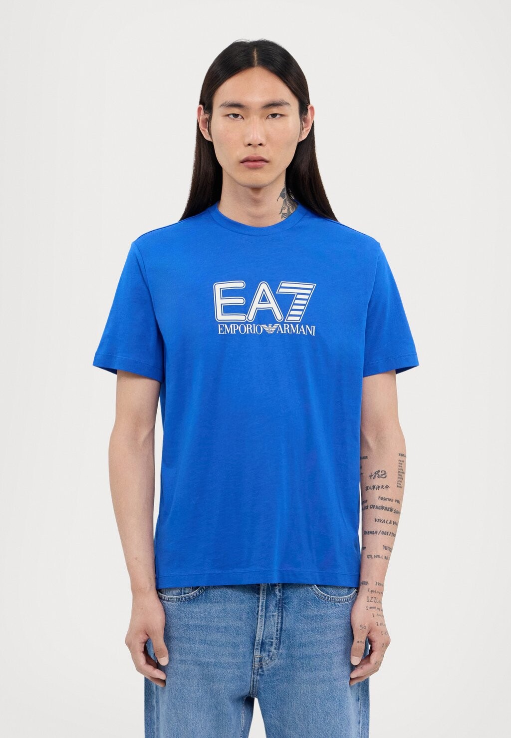 

Принт на футболке EA7 Emporio Armani, синий