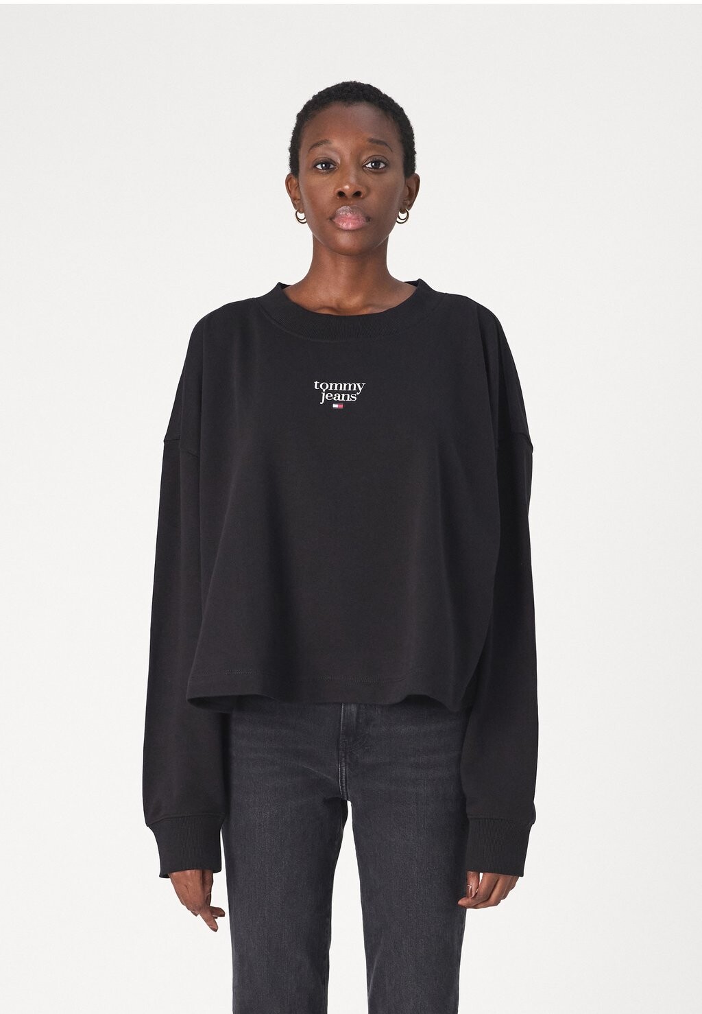 

Толстовка с капюшоном ESSENTIAL LOGO CREW Tommy Hilfiger, черный