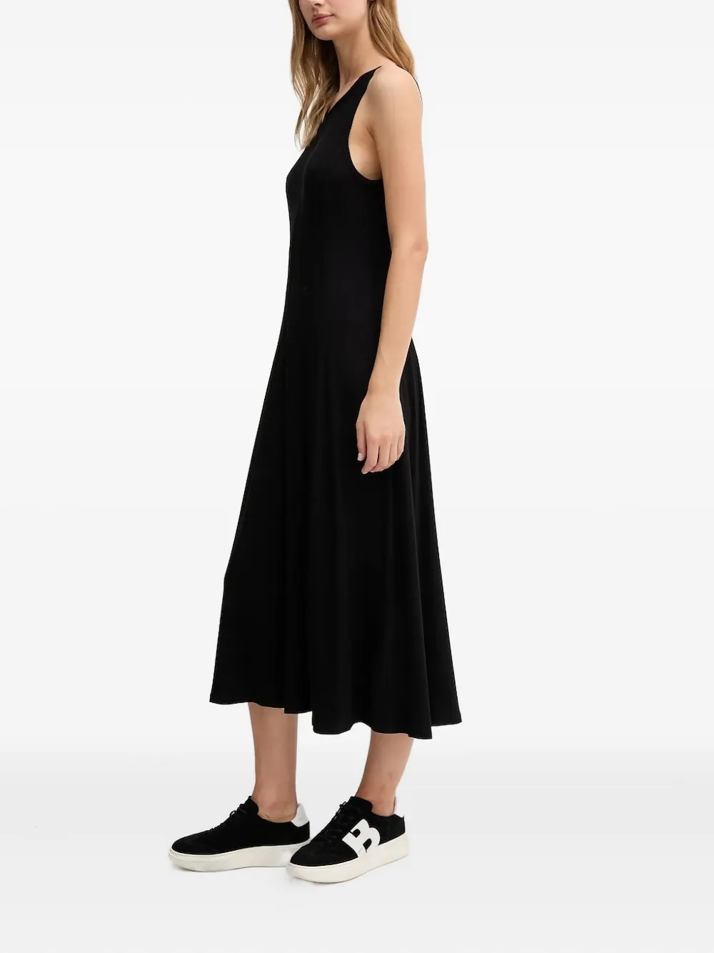 

Платье в рубчик с вырезом-замочной скважиной DKNY, черный