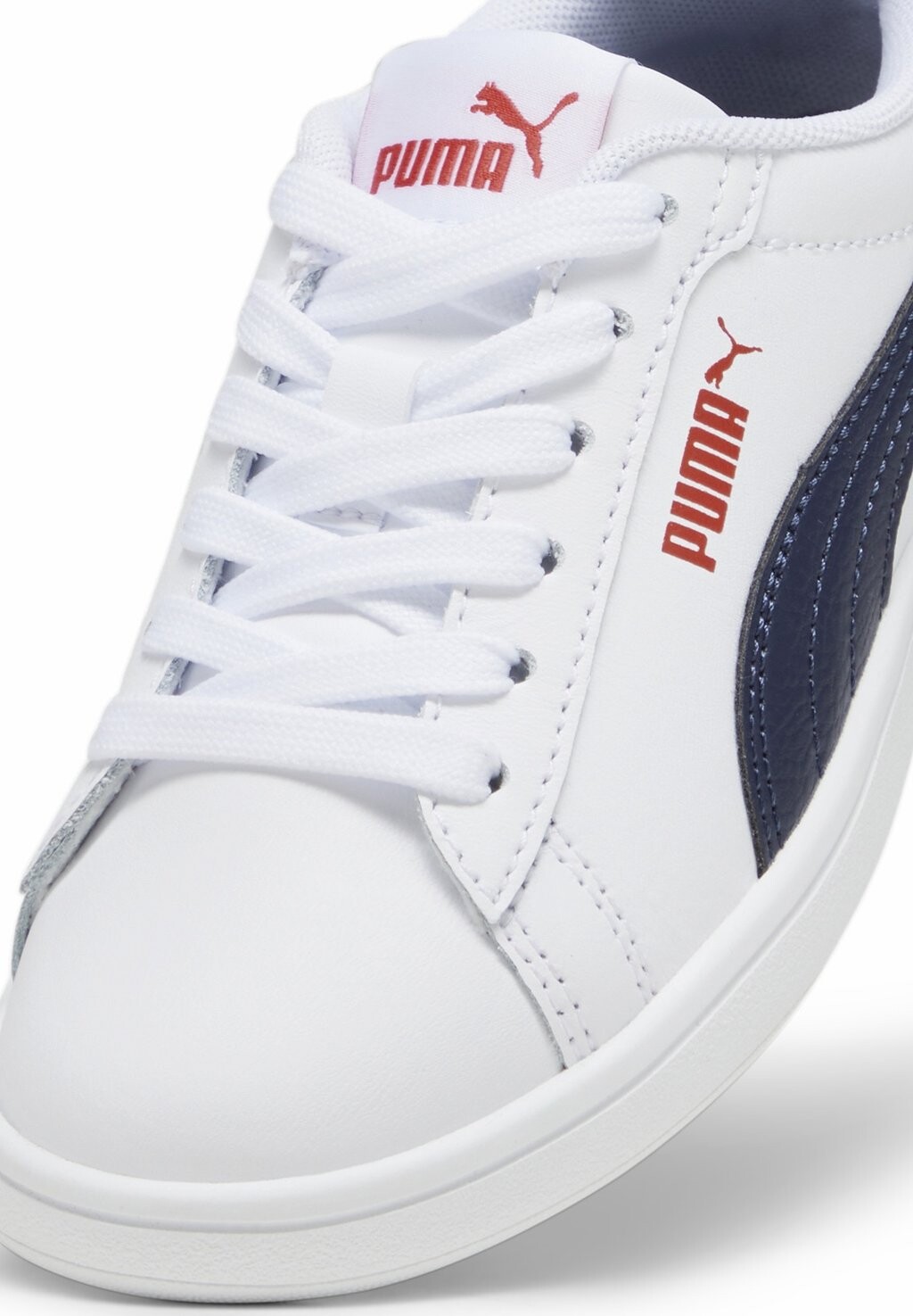 

Кроссовки на шнуровке SMASH 3.0 Puma, белый