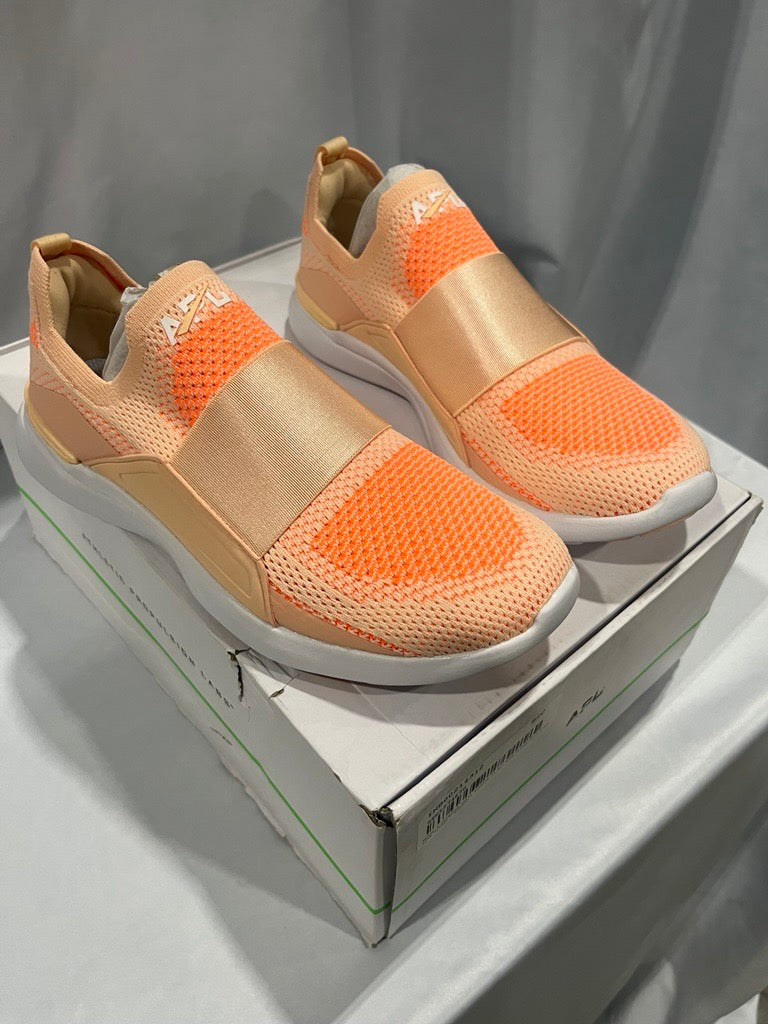 Женские кроссовки TechLoom Bliss от Athletic Propulsion Labs (APL), размер 7, розовый — фото 2