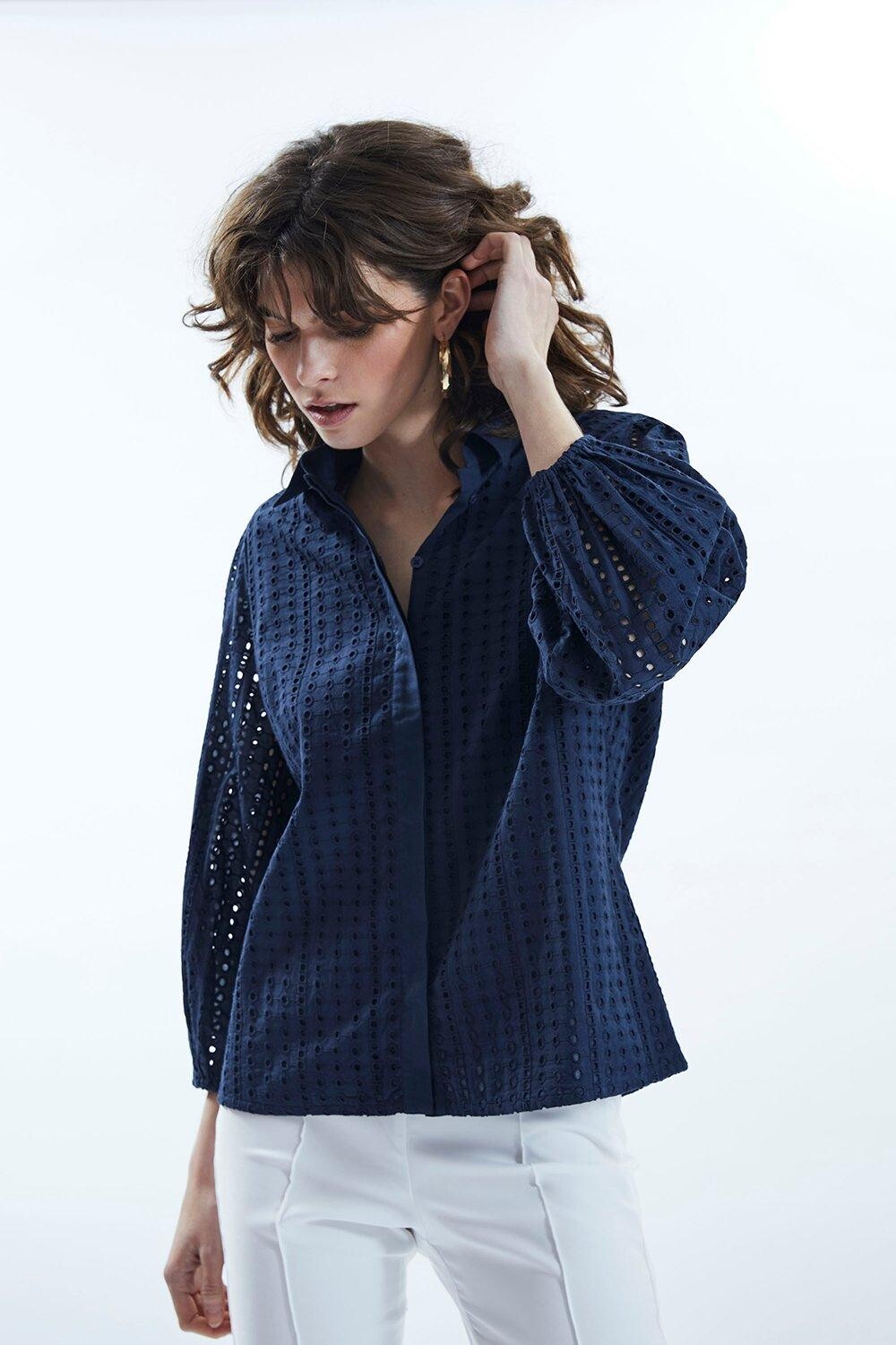 

Рубашка Broderie Anglaise James Lakeland, темно-синий