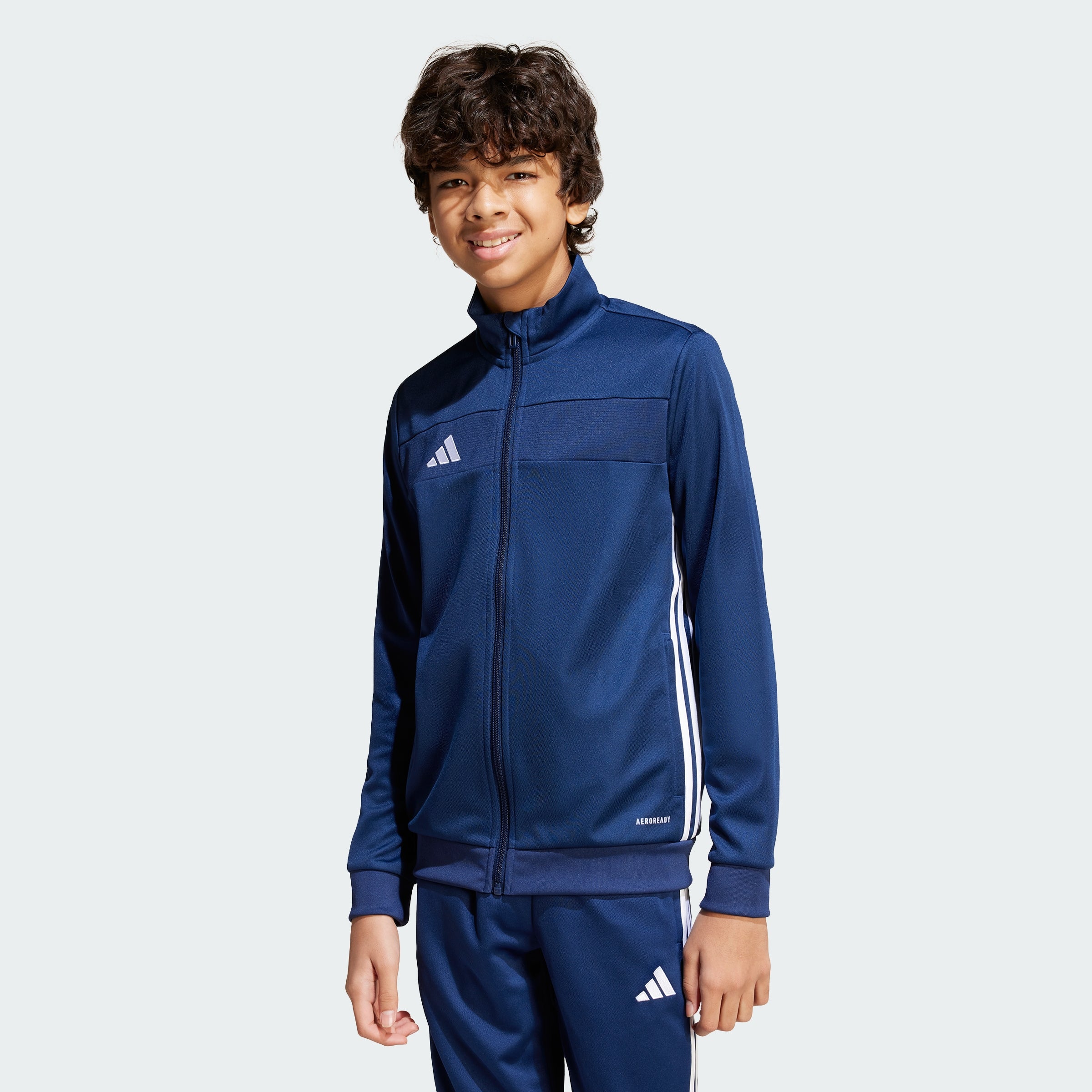 

Детская тренировочная куртка Adidas Tiro 25 Essentials, синий/белый