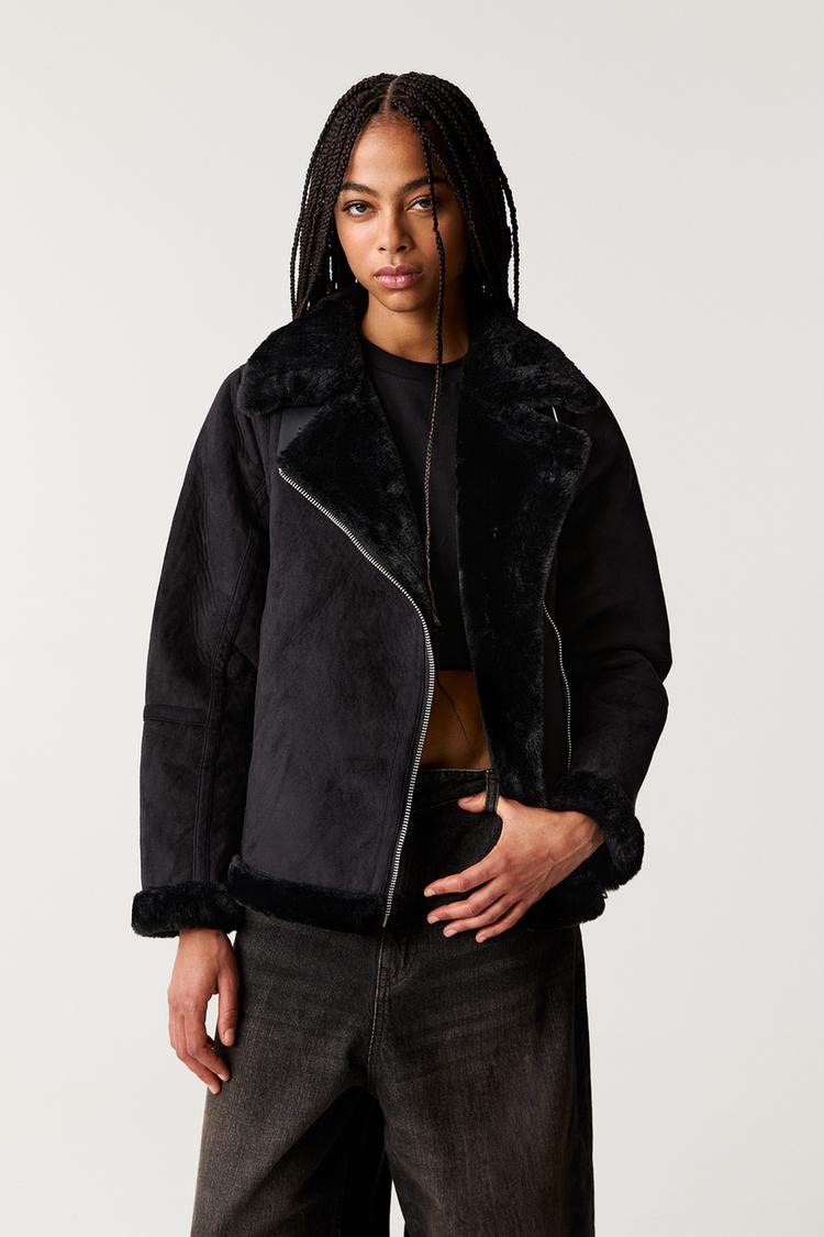 

Двусторонняя куртка Pull And Bear, черный
