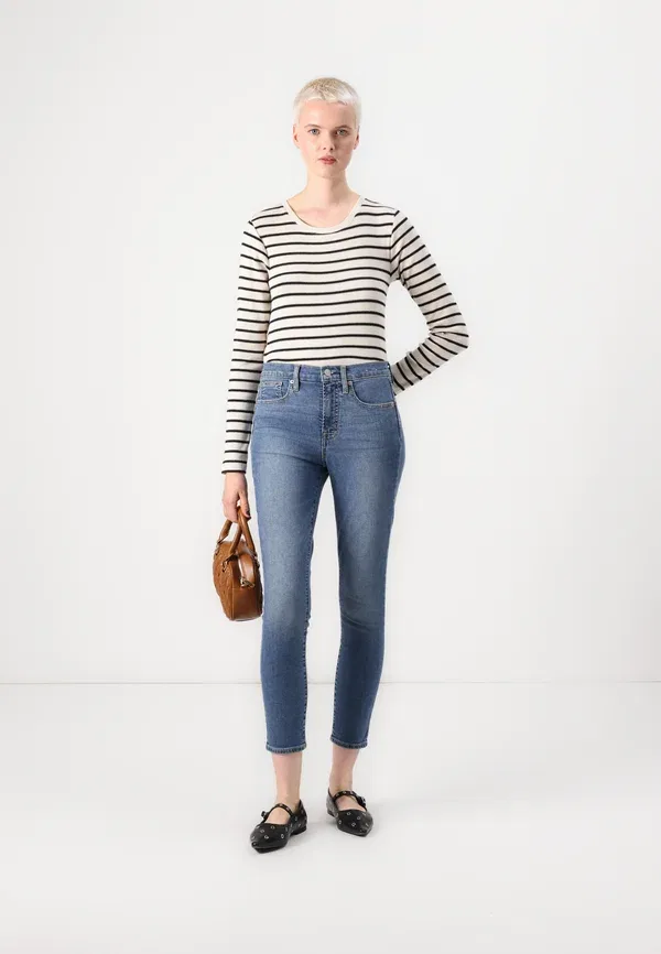 Джинсы скинни Gap, модель Skinny talma jeans skinny fit, средний индиго — фото 2