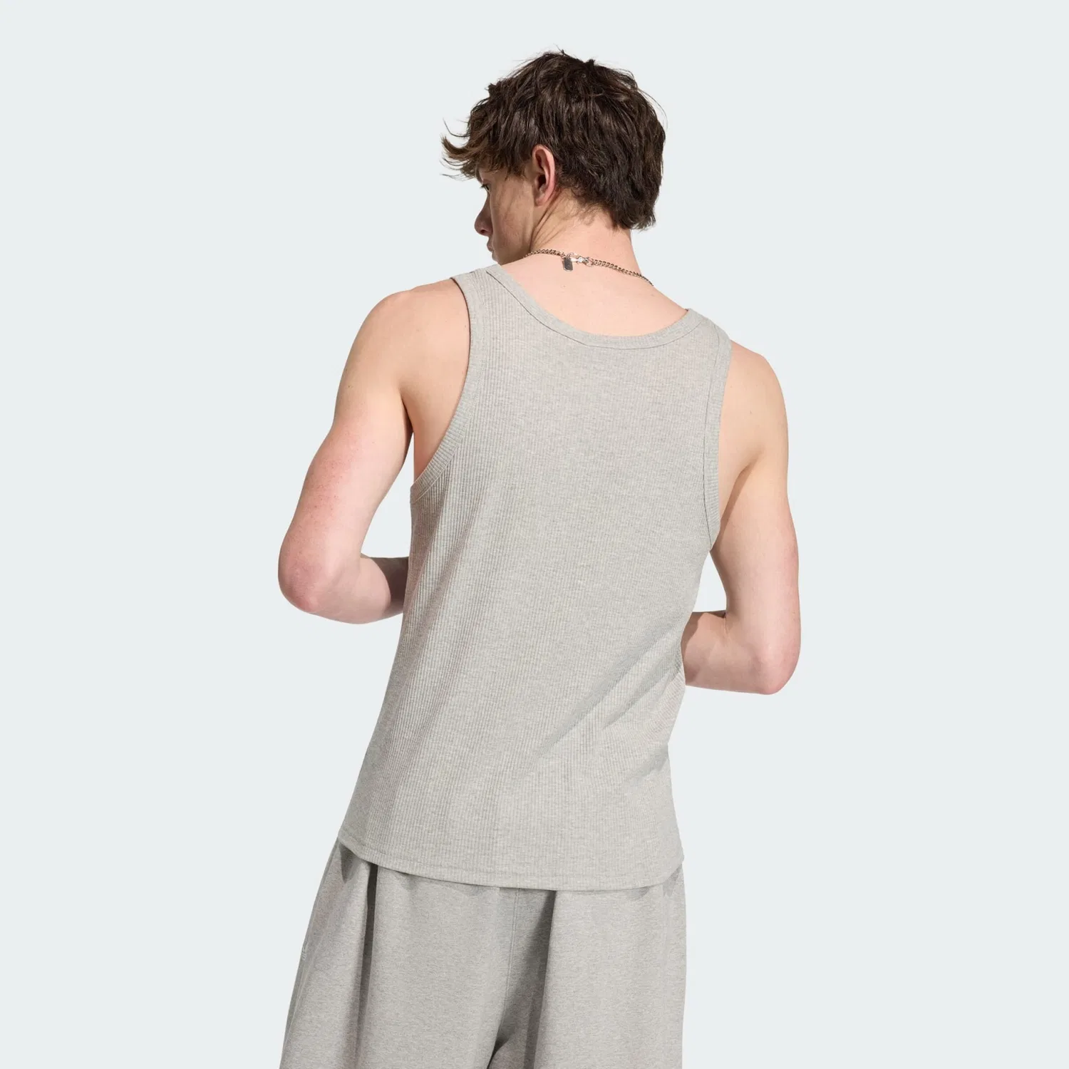 Майка Adidas Originals Trefoil Essentials серого цвета — фото 3