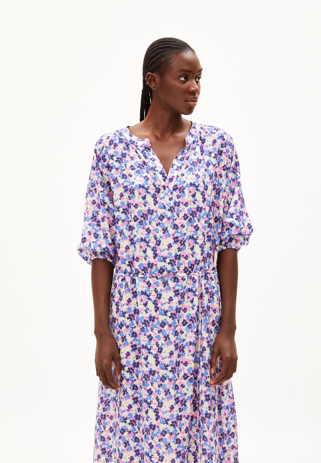 

Дневное платье MADITHAA MULTI FLORAL ARMEDANGELS, мята