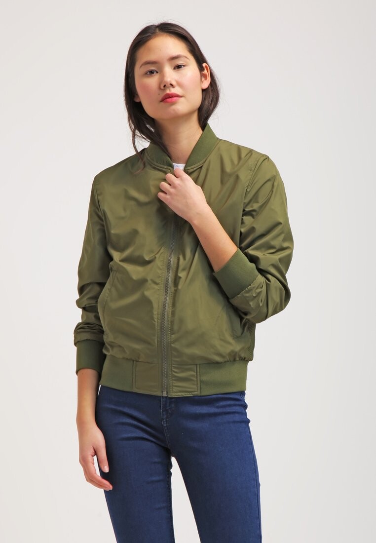 

Бомбер Urban Classics, цвет Olive, Серый, Бомбер Urban Classics, цвет Olive