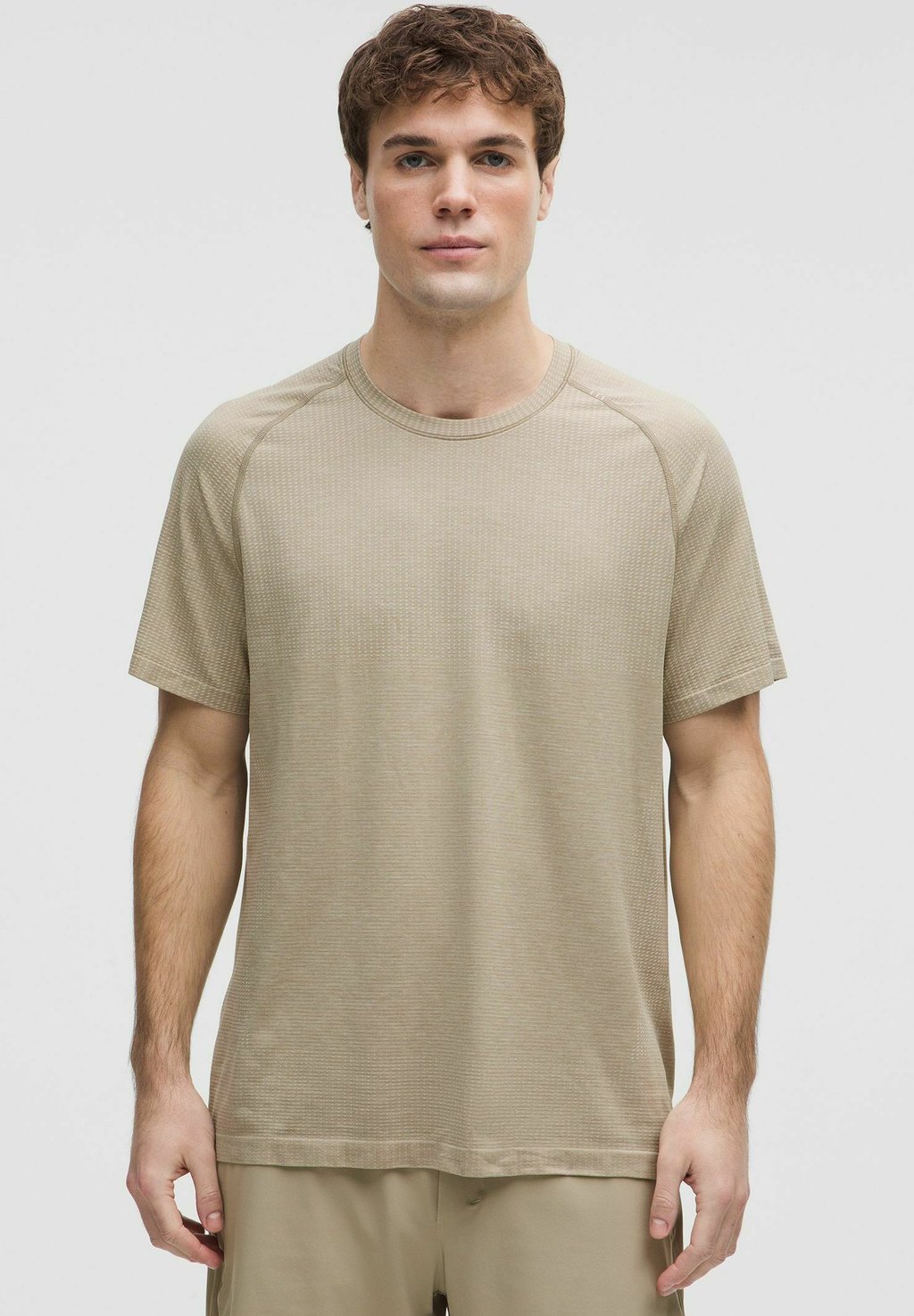 

Базовая футболка METAL VENT TECH SHORT SLEEVE lululemon, бежевый