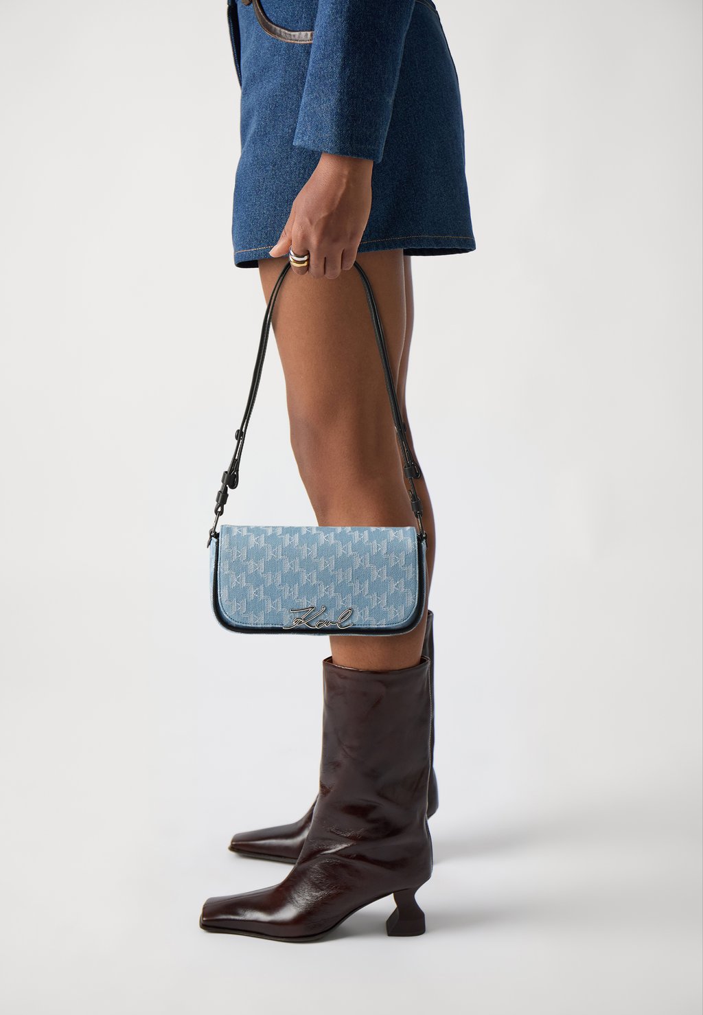 

Сумка через плечо SIGNATURE - Across body bag KARL LAGERFELD, синий