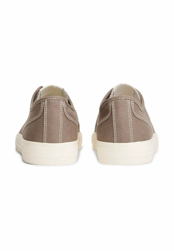 Архивные кроссовки с полосатым флагом из канваса Tommy Jeans, Dusty Brown — фото 4