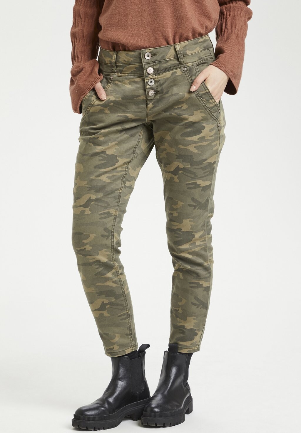 

Джинсы Slim fit Cream CRPENORA TWILL 7/8, цвет Sea Green Printed Camouflage