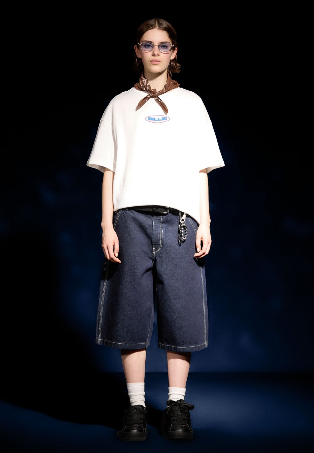 

Футболка с принтом BILLIE EILISH SHORT SLEEVE Bershka, белый