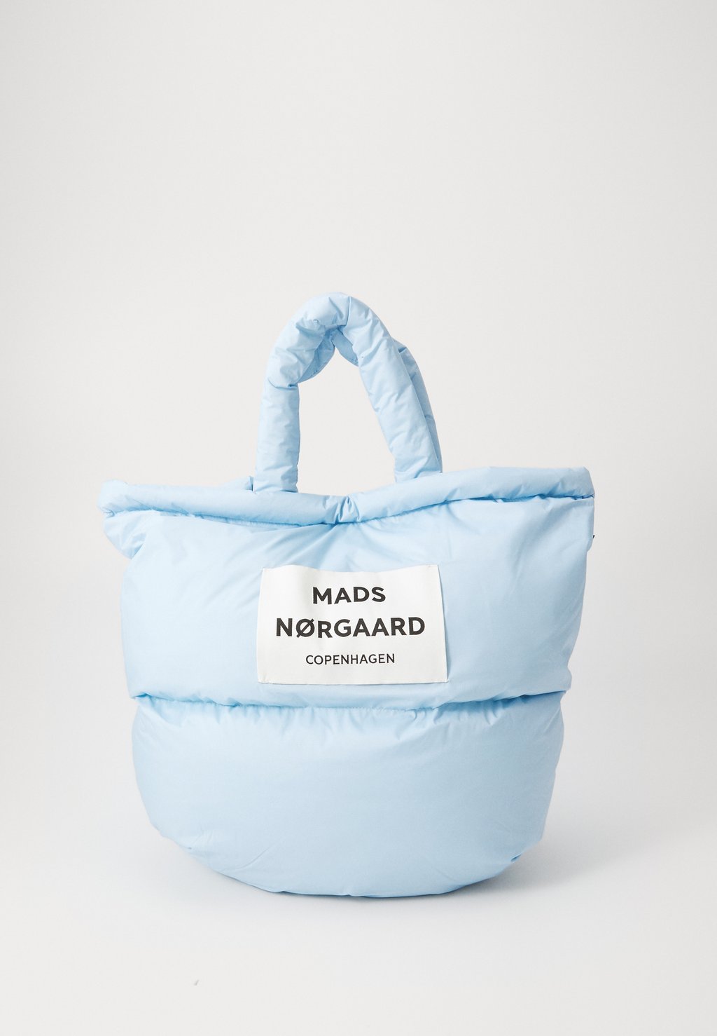 

Сумка-тоут RECYCLE PILLOW BAG Mads Nørgaard, светло-голубой