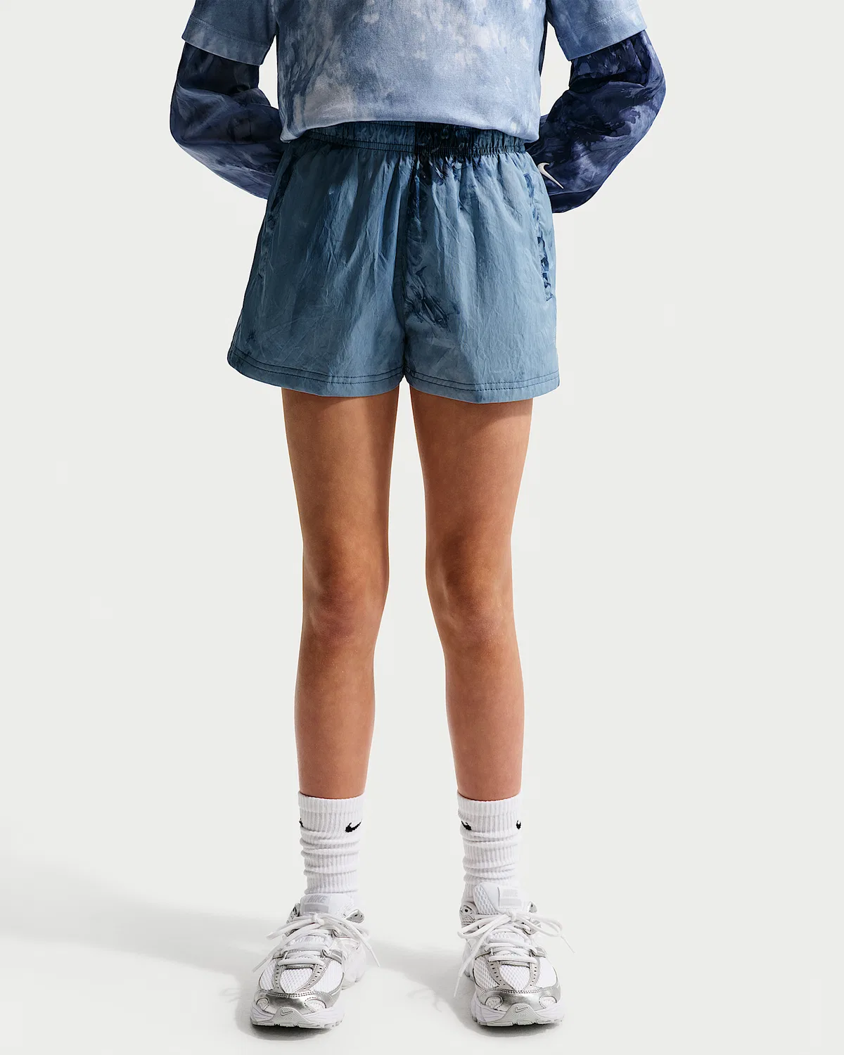 Детские шорты Nike Sportswear Club, Mystic Navy/Soft Pearl — фото 2