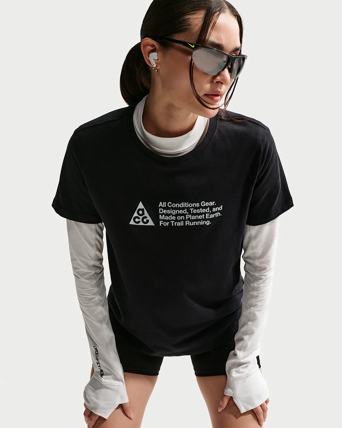 Женская футболка для трейлраннинга Dri-FIT Nike ACG, Black — фото 3
