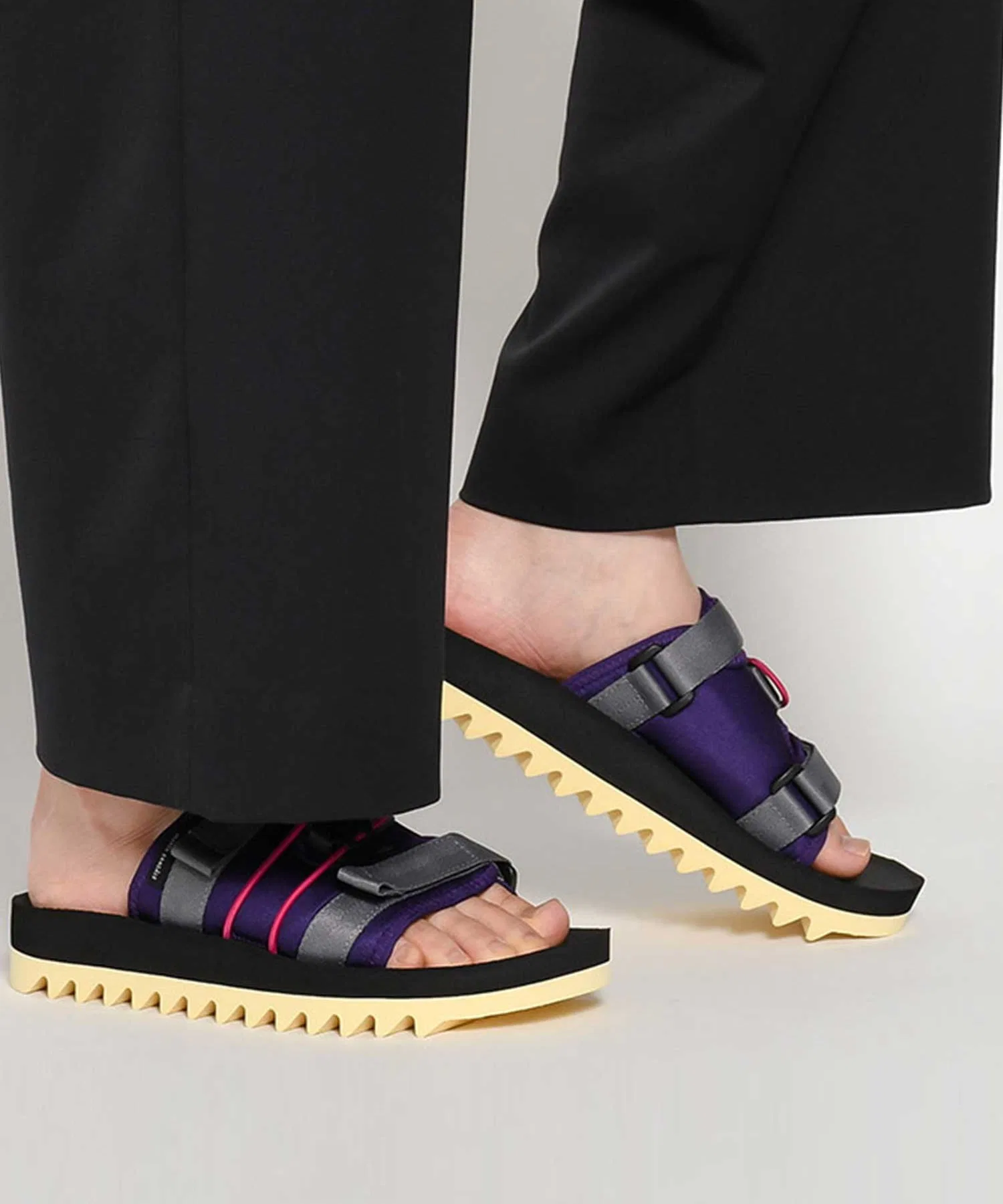 Унисекс сандалии HIJACK SANDALS Manic Iris — фото 3