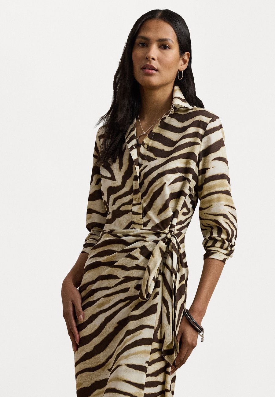 

Платье Lauren Ralph Lauren Zebra Print Tie Front Crepe Shirtdress, Cream/Brown/Beige