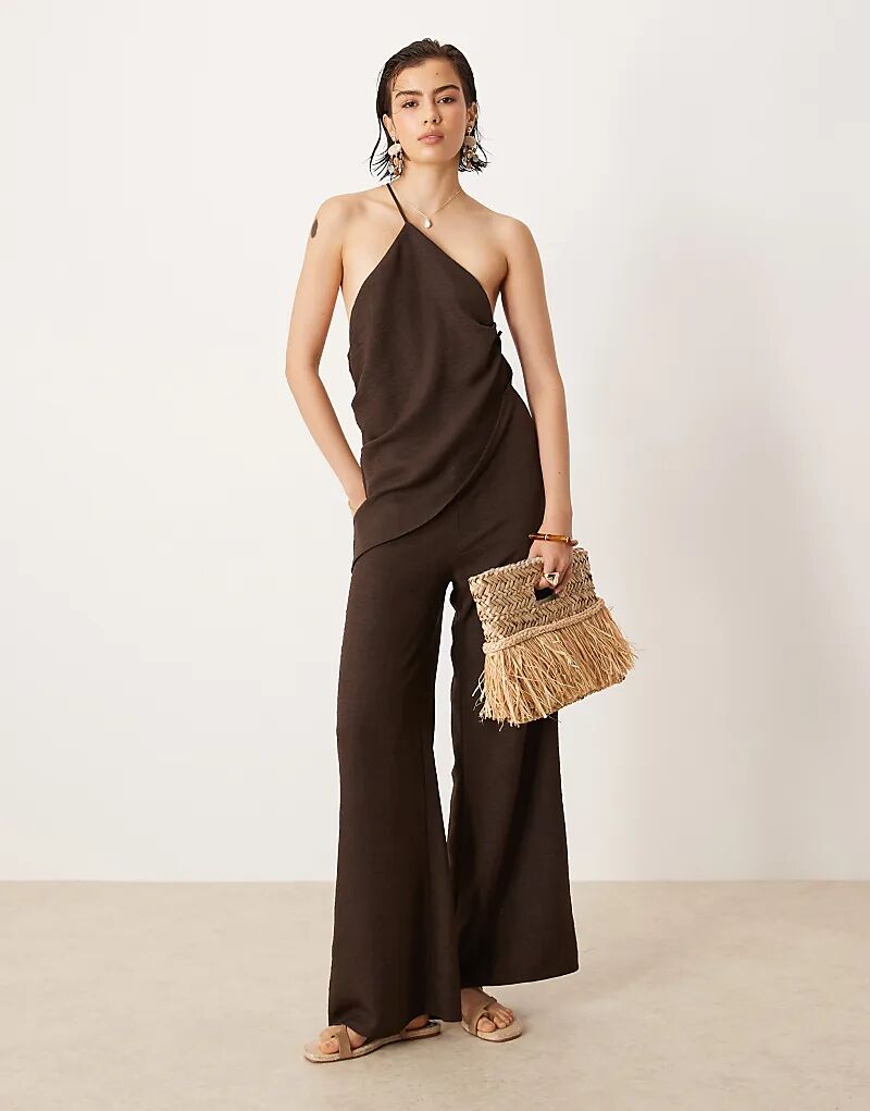 

Комбинезон ASOS DESIGN из льняного материала с асимметричными завязками шоколадного цвета