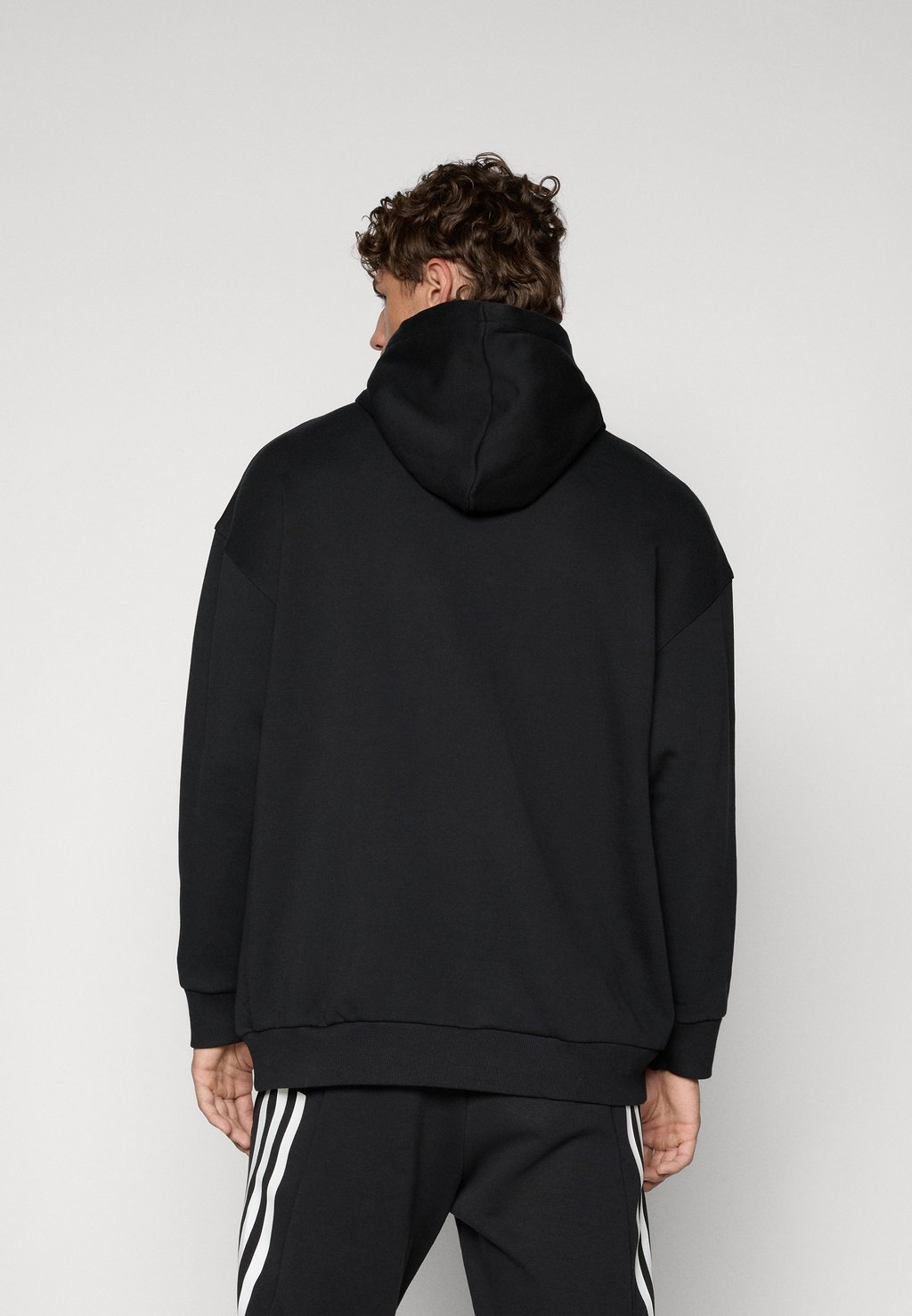 Толстовка с капюшоном HOODY Adidas Sportswear, черный — фото 3