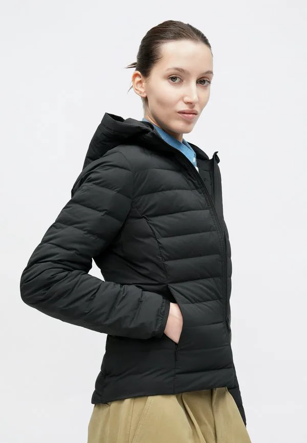 Легкая, облегающая, водоотталкивающая пуховая куртка Tommy Hilfiger, Black — фото 4