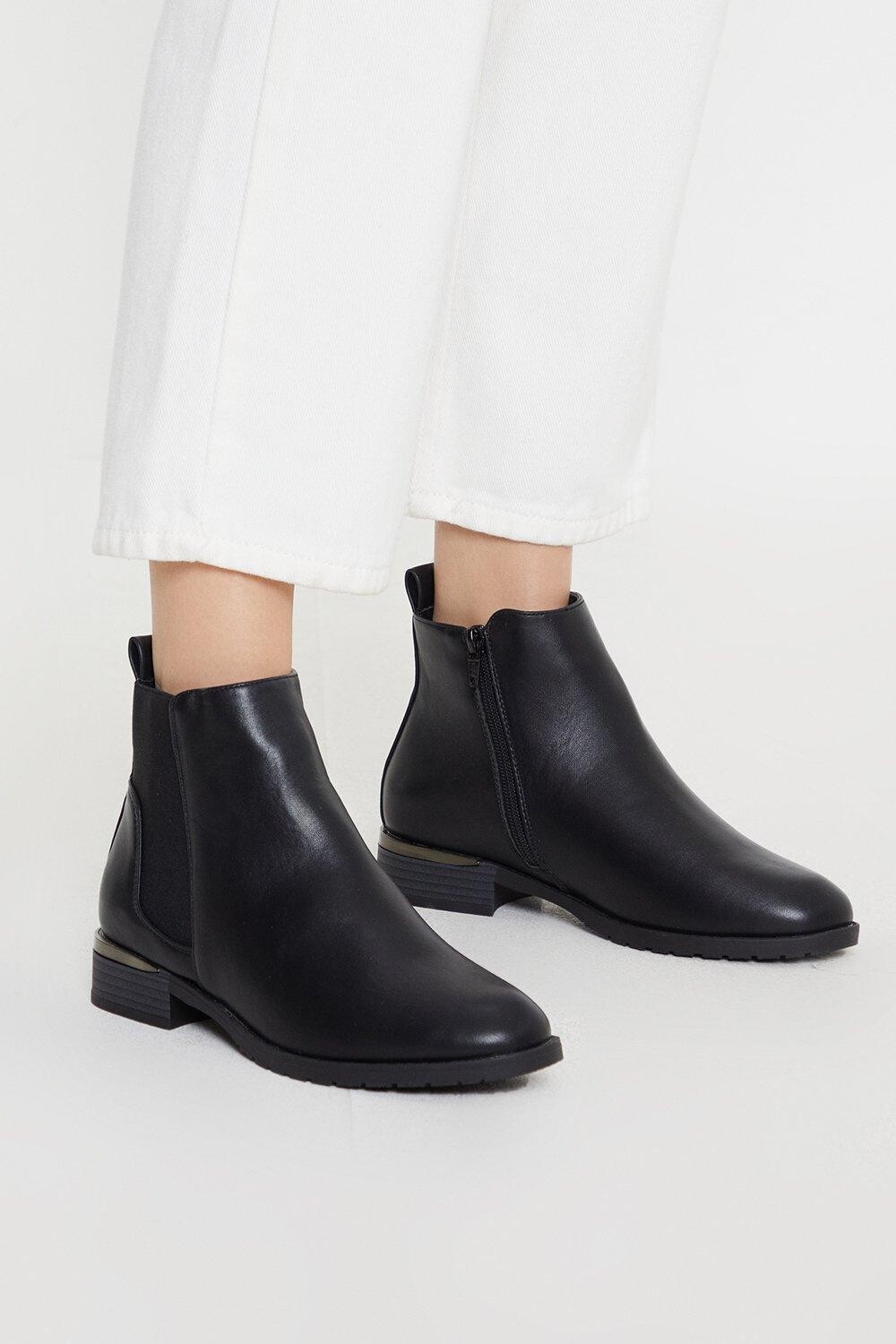 

Хорошо для подошвы: удобные ботинки челси Molly широкого кроя Dorothy Perkins, черный