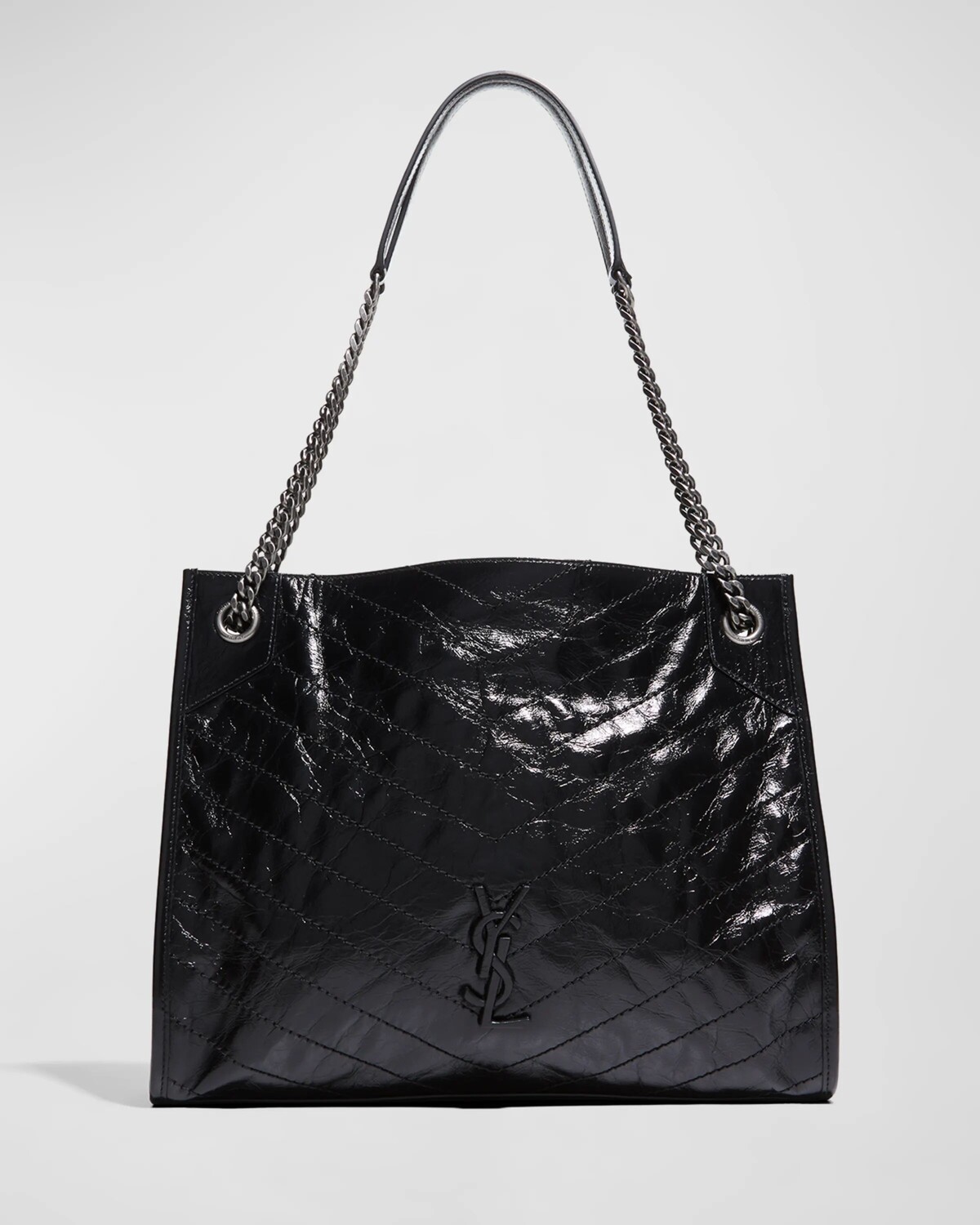 

Сумка-тоут Niki Medium YSL Shopper из мятой кожи Saint Laurent, цвет Black