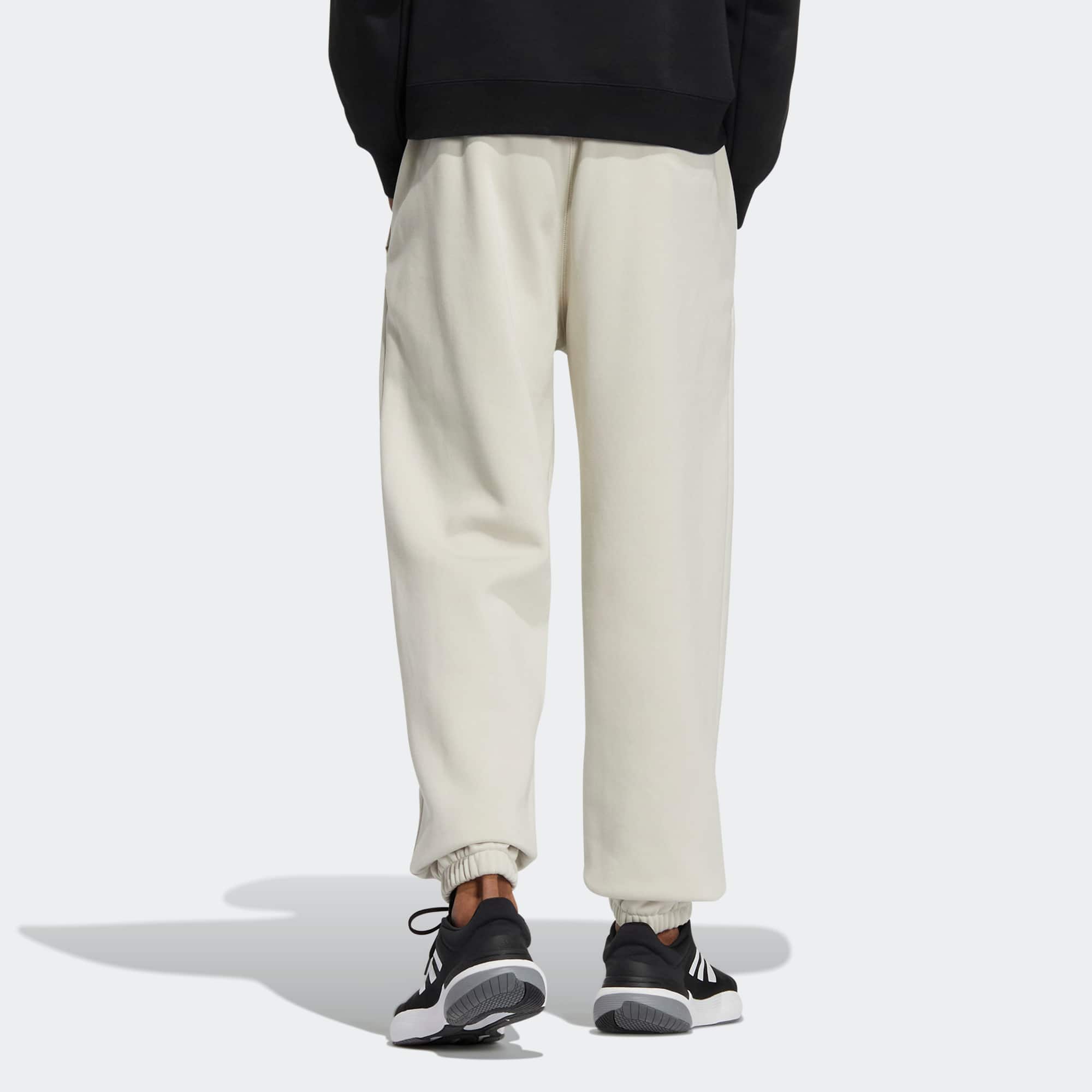 Спортивные брюки adidas Letter Pants Logo IB2718 — фото 3