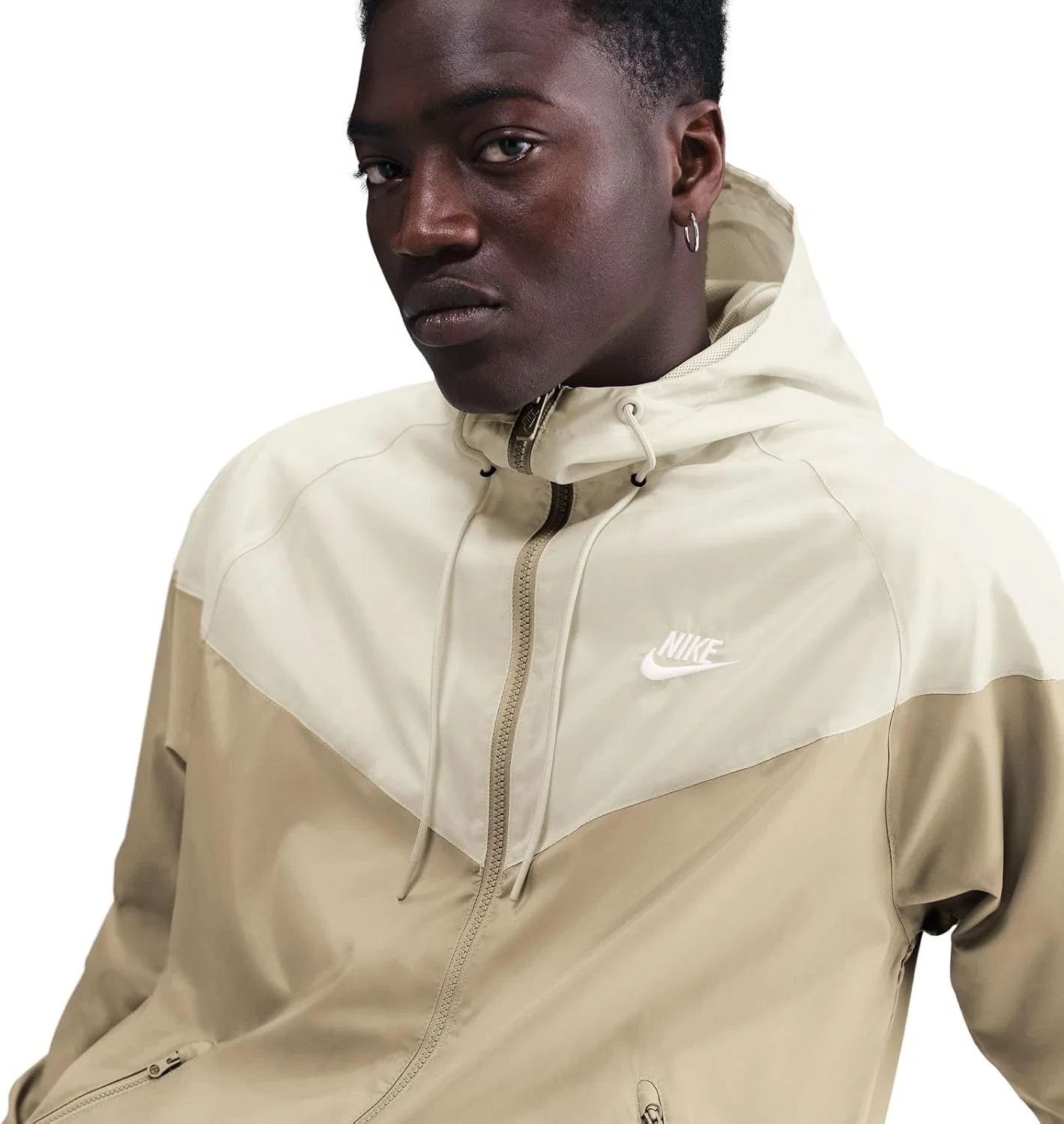 Ветровка Nike Sportswear Windrunner, Parachute Beige/Light Khaki/White — фото 4