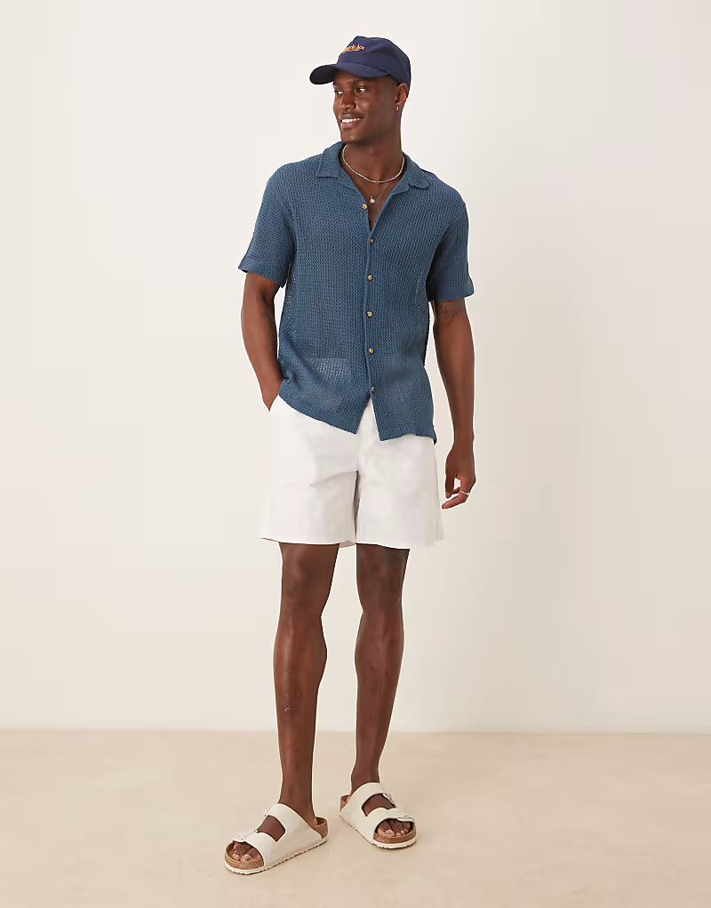 

Короткие шорты средней длины из льняной смеси ASOS DESIGN белого цвета