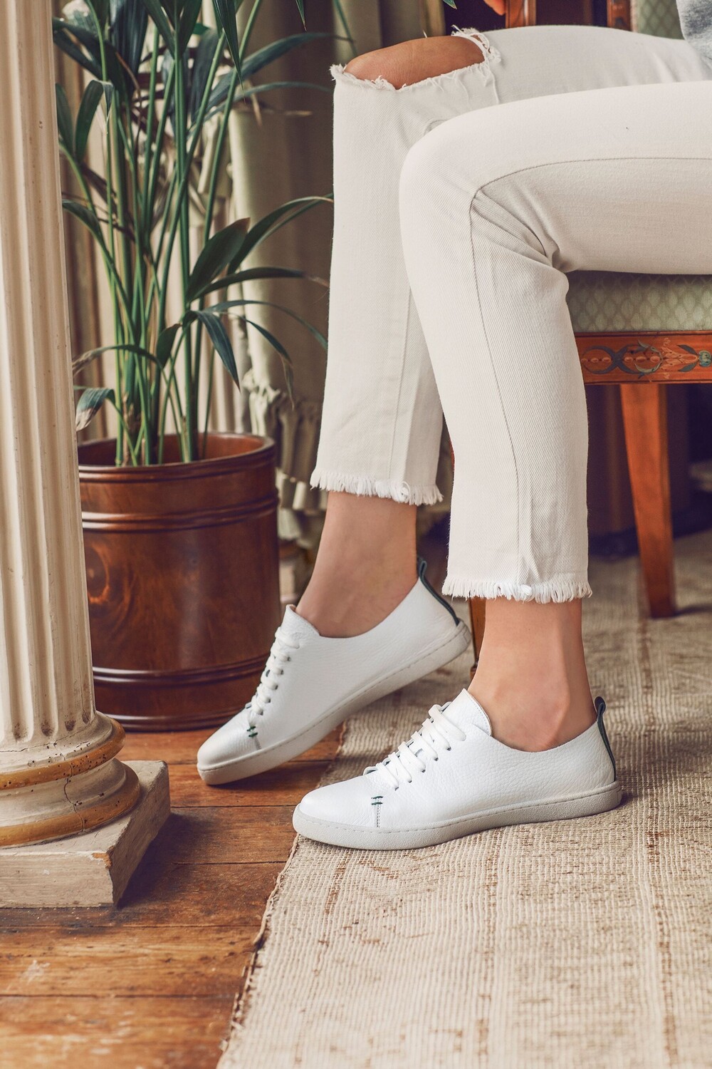 

Midwood белые кожаные женские кроссовки Jones Bootmaker, белый