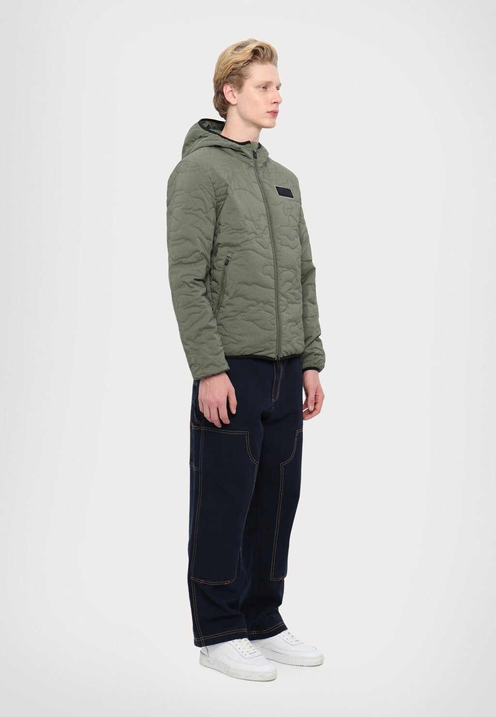 

Зимняя куртка GIUBBOTTO EA7 Emporio Armani, зеленый