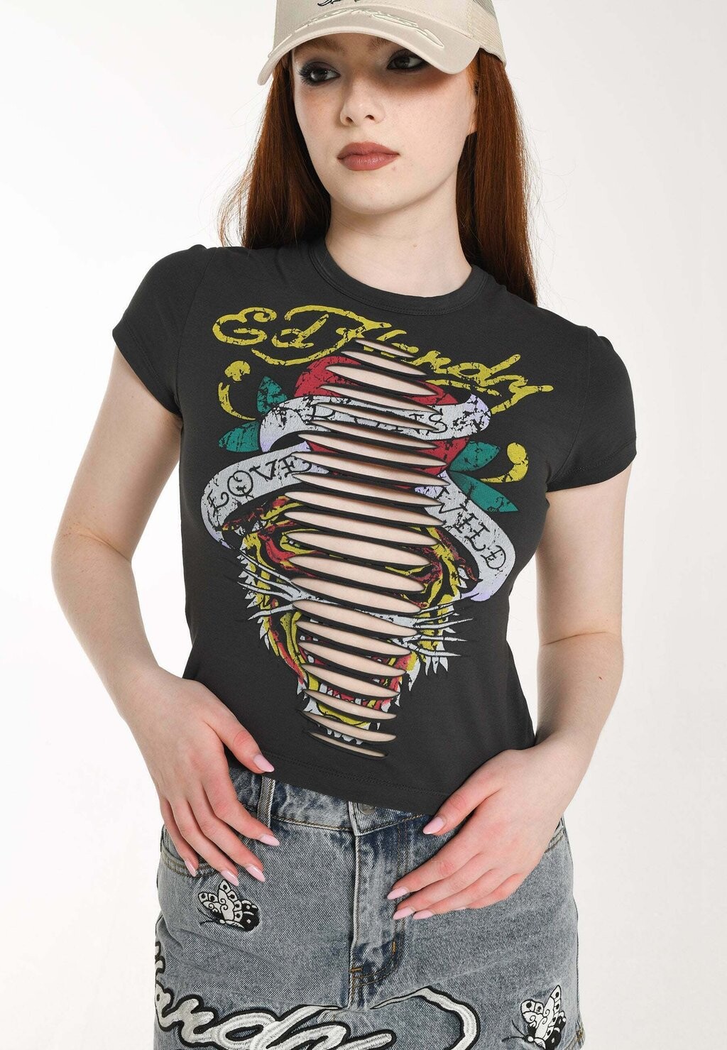 

Футболка с принтом Love-Runs-Wild Ed Hardy, цвет washed black